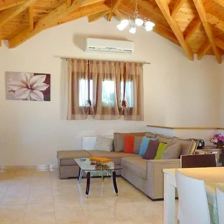 Sleeps 6 Matsoukáta
