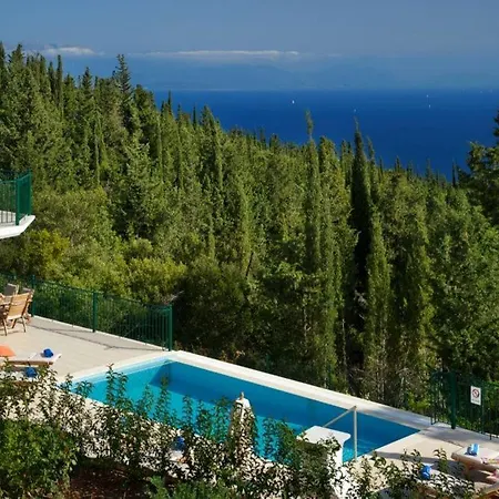 Sleeps 6 فيلة