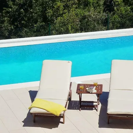 Sleeps 6 فيلة