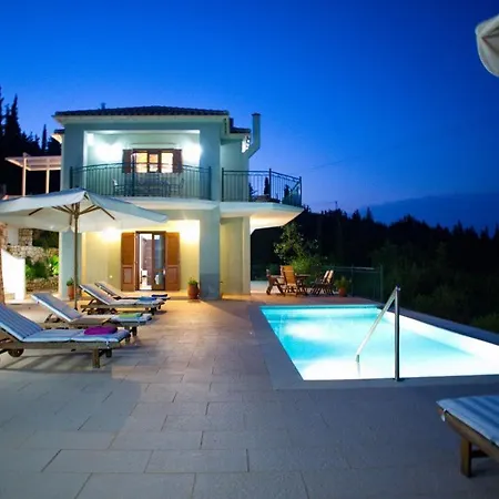 Sleeps 6 فيلة Matsoukáta